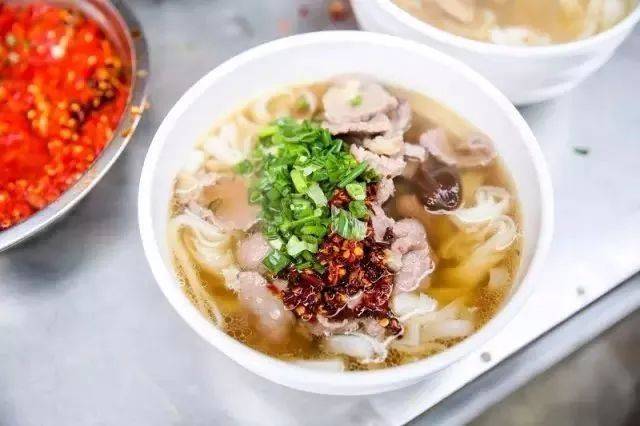 荔波酸湯牛雜粉